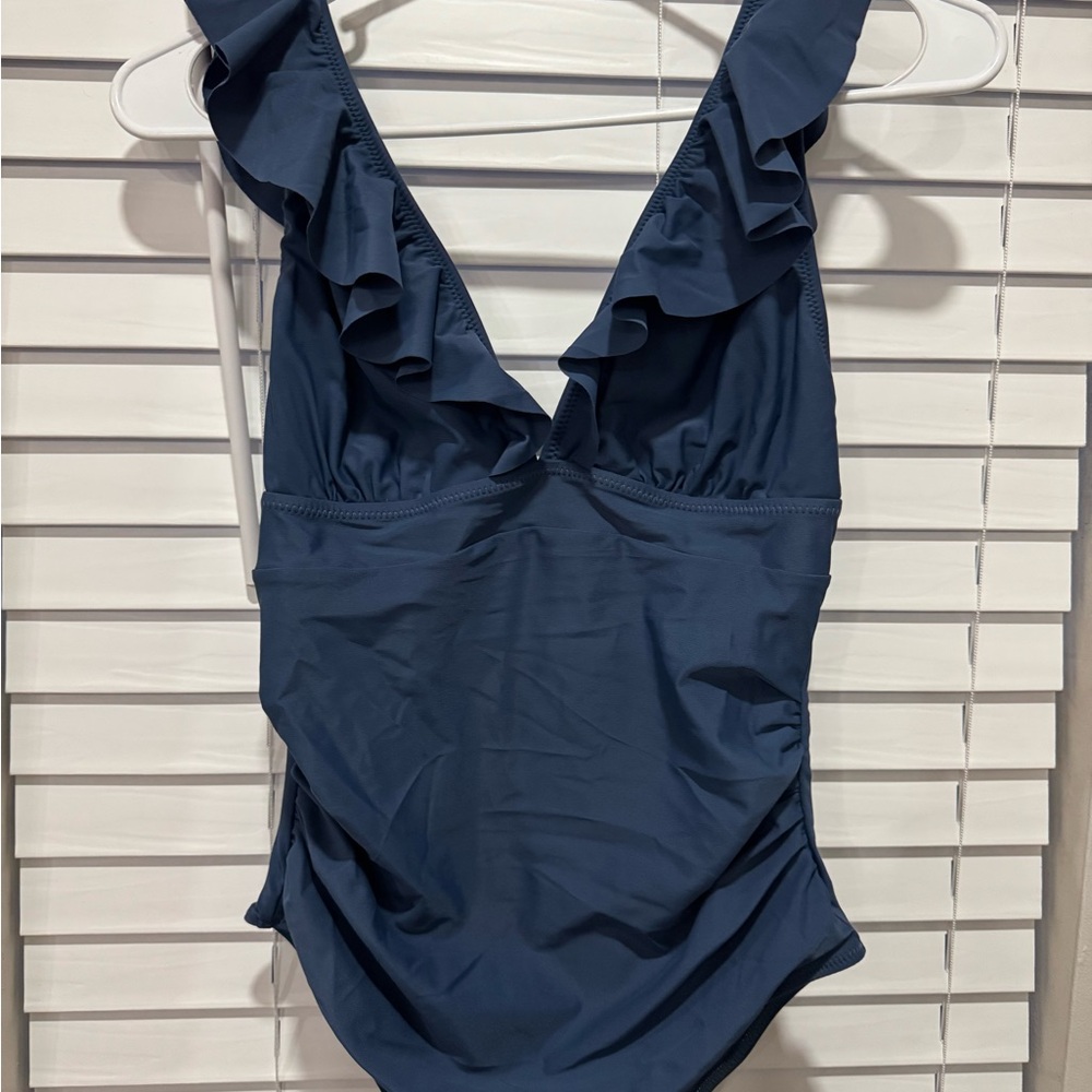 Cupshe Ruffled Navy Swimsuit medium NWT